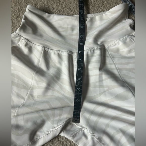 Old navy active powersoft zebra joggers - Picture 5 of 6